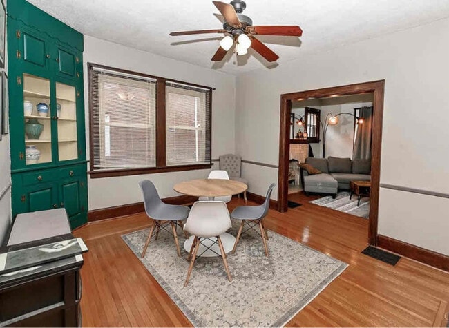 Photo - 4928 Ralph Ave Apartment