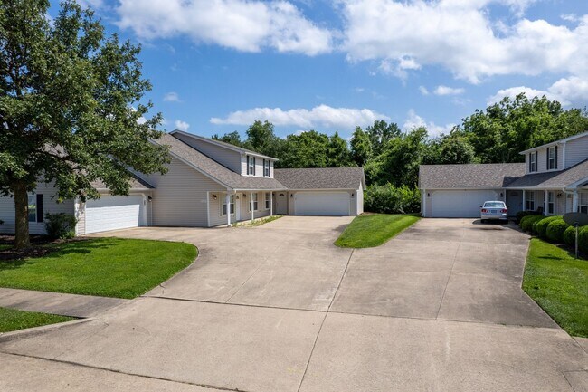 Foto del edificio - 1620-1622-1622 Juniper Dr