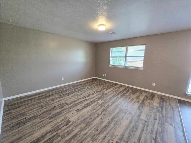 Foto del edificio - 2500 SE 51st St