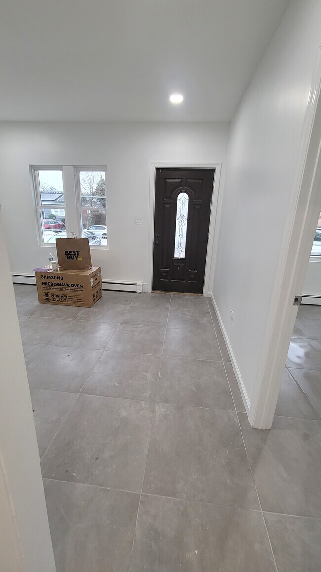 803 Park Pl, Uniondale, NY 11553 House Rental in Uniondale, NY