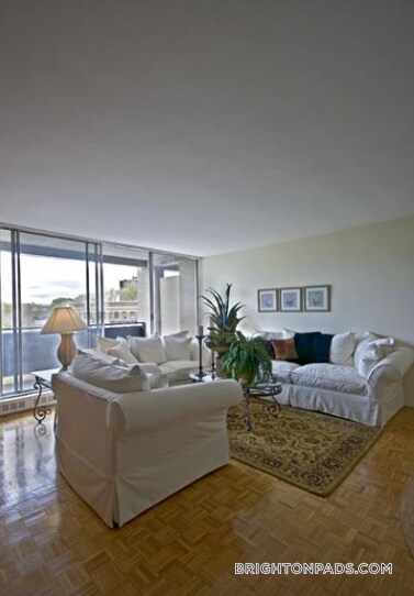 Foto del edificio - 125 Chiswick Rd