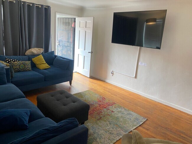 Building Photo - Winter Garden LLC