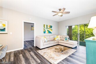 Building Photo - 6361 Aragon Way