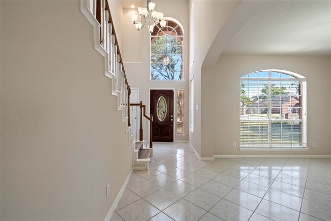 Building Photo - 25727 Hawn Rd