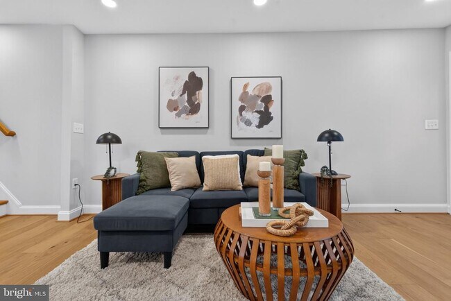 Foto del edificio - 3341 Chestnut Ave
