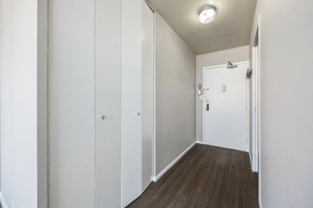 Building Photo - 0 bedroom in Chicago IL 60660