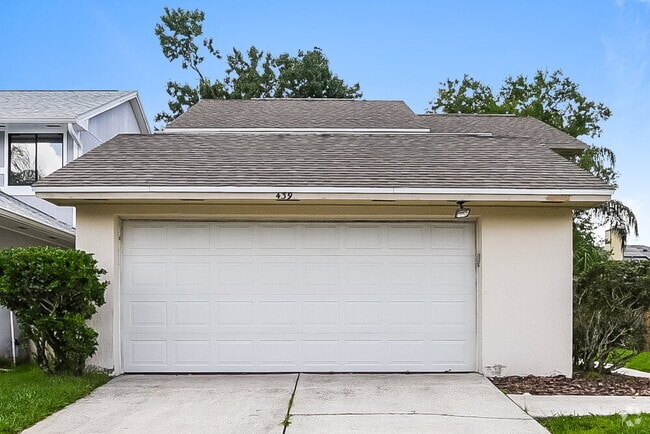Building Photo - 439 E Springtree Way