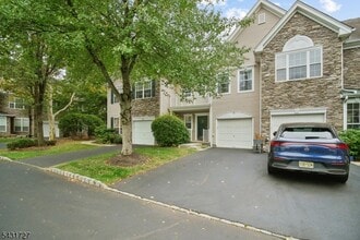 Building Photo - 38 Musket Dr