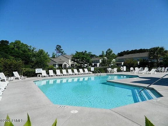 Building Photo - 530 Candida Dr