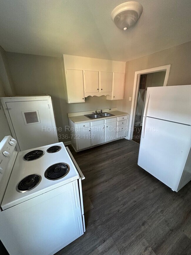 Foto del edificio - 1447 Clark Ave