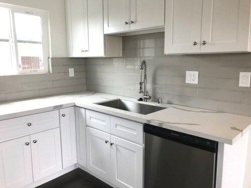 Foto principal - 3853 Montclair St