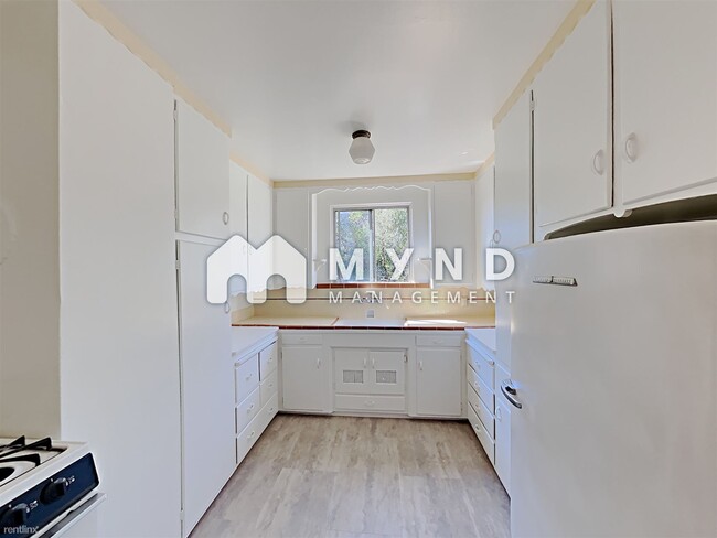 Building Photo - 1 br, 1 bath House - 1631 Oak View Ave Other