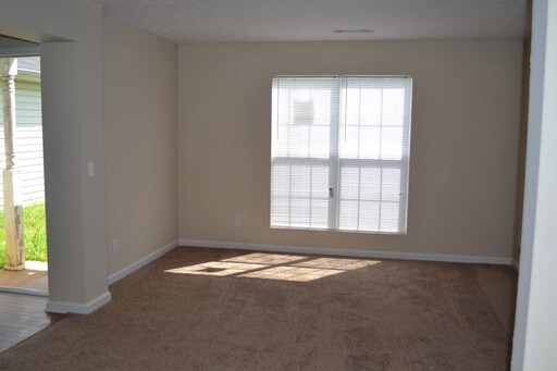Building Photo - 2824 Cedar Trace Dr