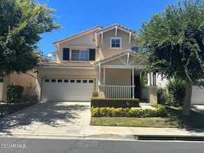 Building Photo - 5569 Sienna Way