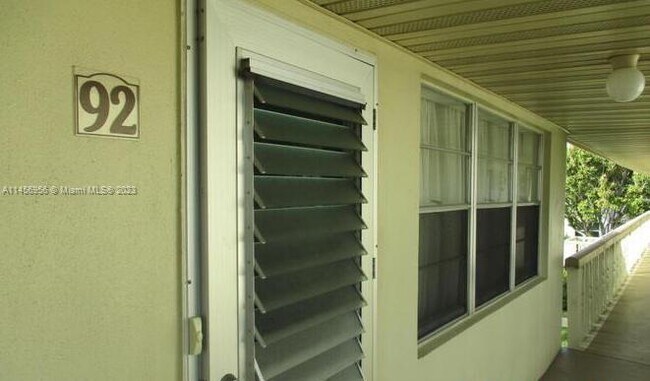 Foto del edificio - 92 Chatham D