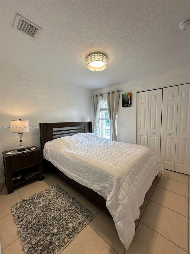 Foto del edificio - 13713 SW 171st Ln