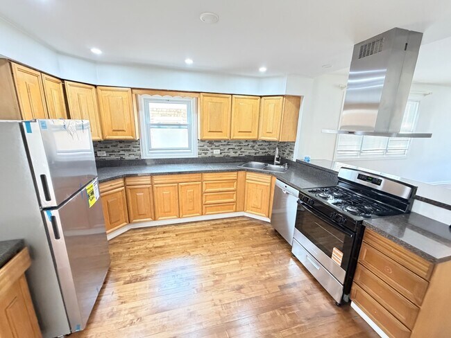 Foto del edificio - 2303 N 74th Ave