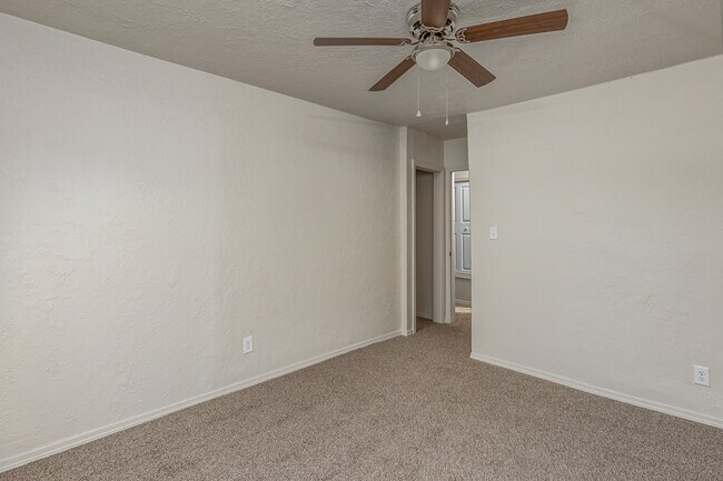 Foto del edificio - 1416 NW Arlington Ave