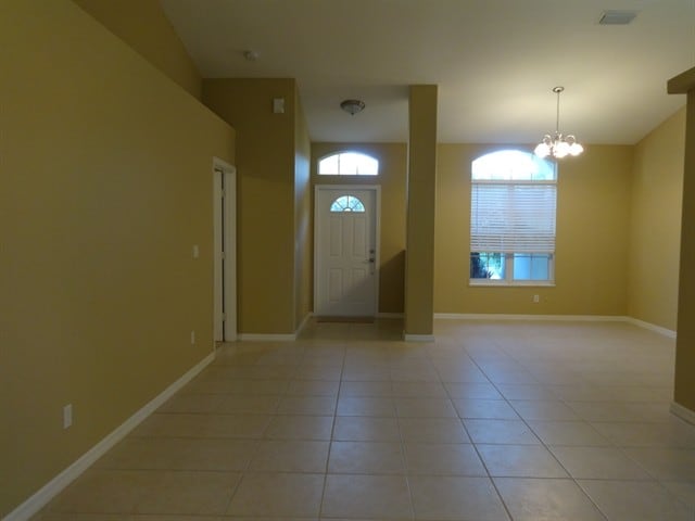 Building Photo - 5869 NW Leghorn Ave