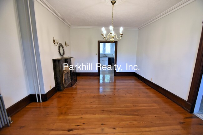 Foto del edificio - 5988 Cherry Valley Rd