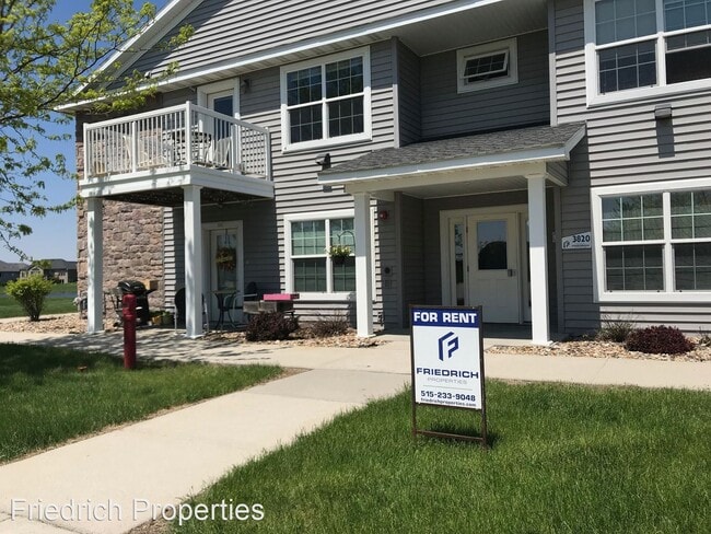 Building Photo - 3820 Tiverton Ct.
