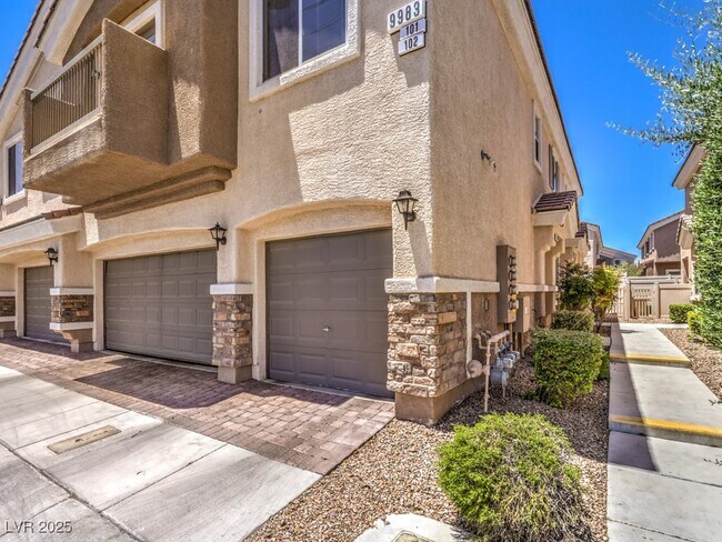 Foto del edificio - 9983 Diamond Summit Ct