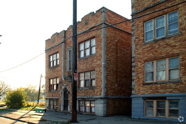 Building Photo - 3747 Scovel Pl