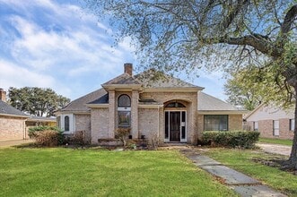 Building Photo - 7223 Mission Ct Dr