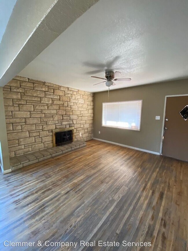 Building Photo - 2 br, 1 bath Apartment - 110 Cooper St