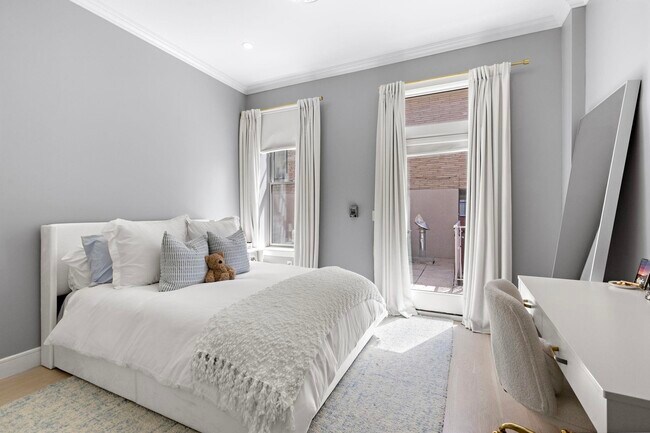 Foto del edificio - 313 Washington St