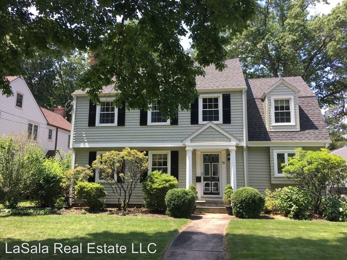 Foto principal - 75 Foxcroft Rd