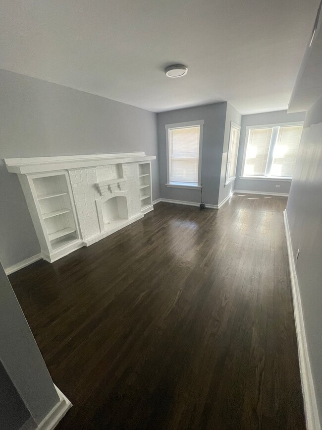 Photo - 2118 E 68th St Apartment