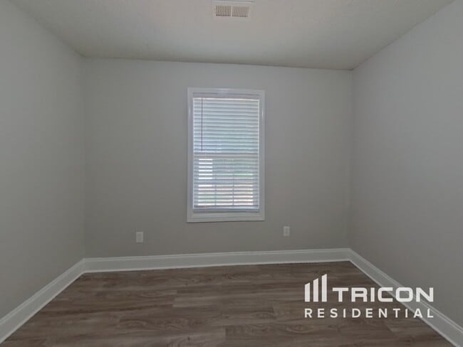 Foto del edificio - 3453 Sunset Rd