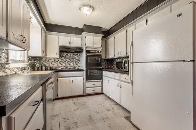 Foto del edificio - 3204 SE 19th St