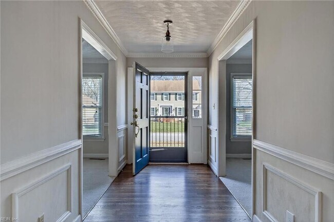 Building Photo - 4741 Michaux Dr