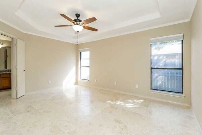 Foto del edificio - 428 Cozby Ave