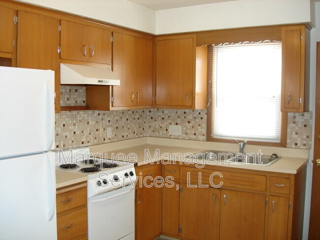 Building Photo - 4903 Camden Rd