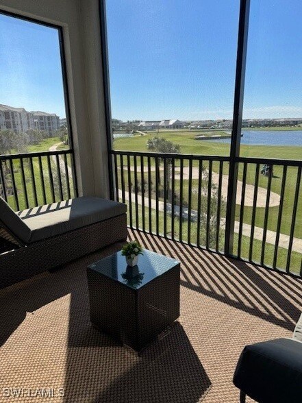 Foto del edificio - 5715 Double Eagle Cir