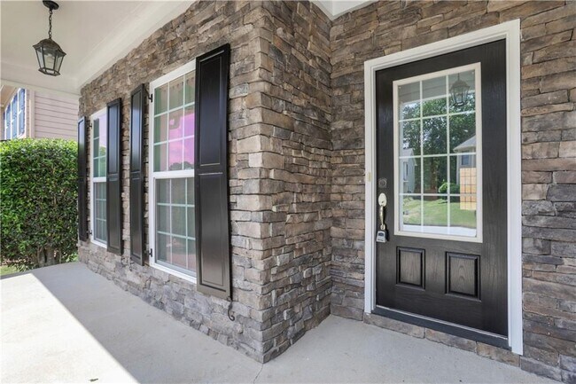 Foto del edificio - 3208 Juniper Dr