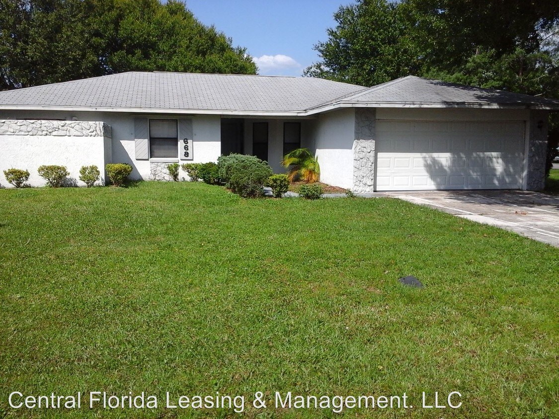 Primary Photo - 3 br, 2 bath House - 668 N. Del Monte Ct