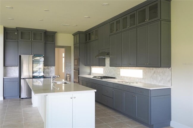 Building Photo - 8351 Pk Clf Wy