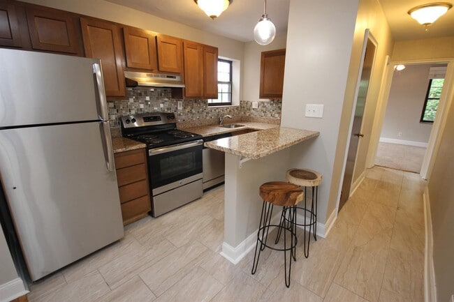 The Winston - Renovated Kitchen - Apartments on Fifth