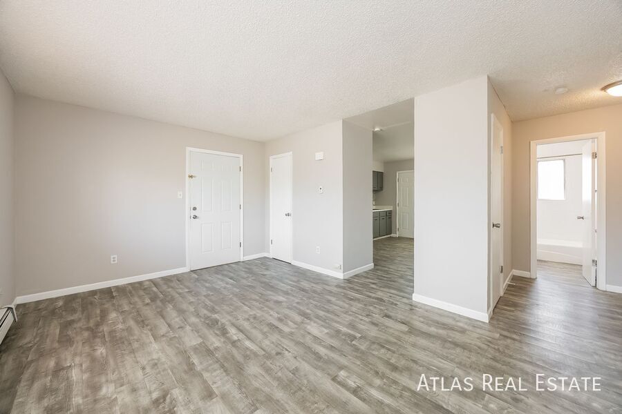 2855 W Montebello-4 - 2855 W Montebello-4