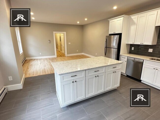 Building Photo - 4 bedroom in Allston MA 02134