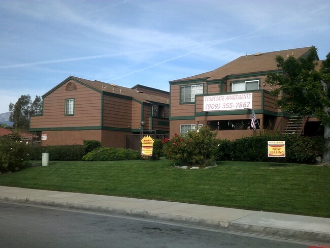 Stonegate Apartments - Stonegate