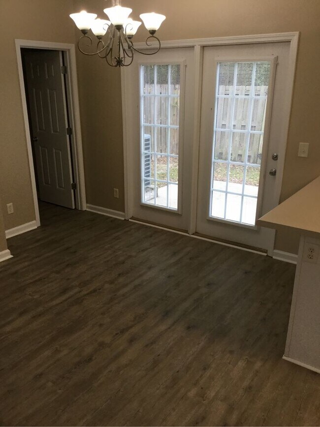 Building Photo - 106 Cypress Point Dr