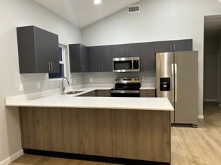 Building Photo - 2608 Mockingbird Rd