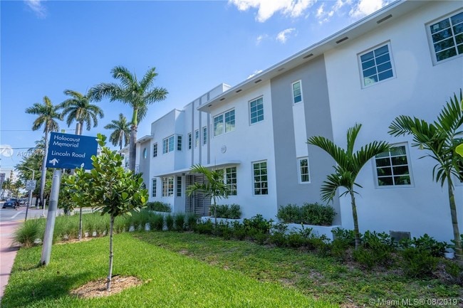 Foto del edificio - 1567 Meridian Ave