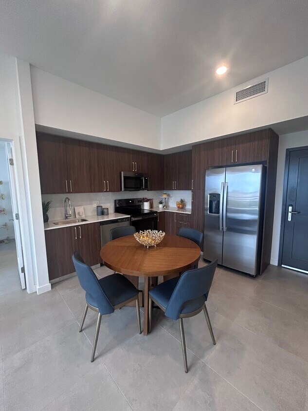 Foto principal - 416 N 20th Ave