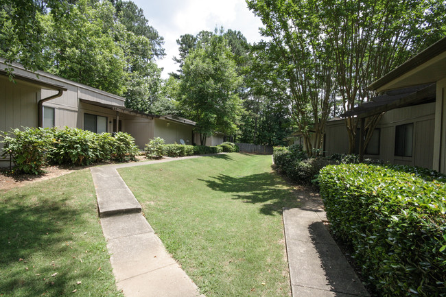 Foto del edificio - Swanbrook Manor Apartments